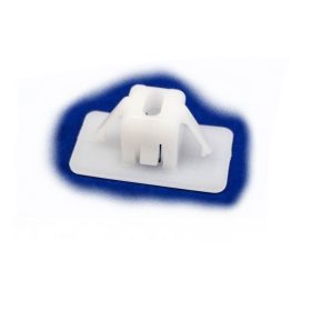   Küszöb díszléc műanyag anya Nissan Patrol K160 K260 Y60 gyári