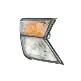   Front turn signal lamp right Nissan Patrol Y61 (1998-2003) aftermarket