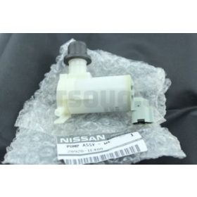 Ablakmosó szivattyú Nissan Patrol Y61 gyári