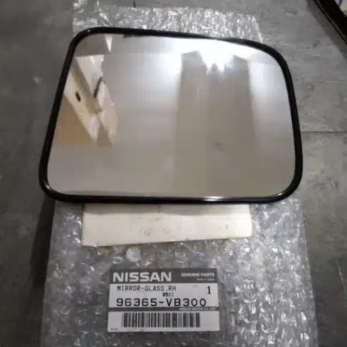 Exterior mirror glass unheated jobb Nissan Patrol Y61 1998-> factory