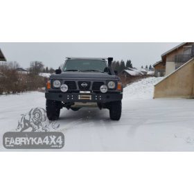   F4x4 Első csörlőtartós acél lökhárító lámpa kivágás nélkül + leszerelhető gallytörő rács Nissan Patrol Y60