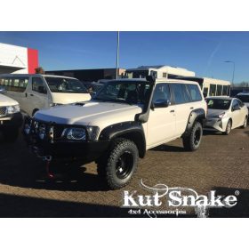   Kut Snake műanyag sárvédő szélesítés Nissan Patrol Y61 GU4 2005-> 70mm (Első szett)